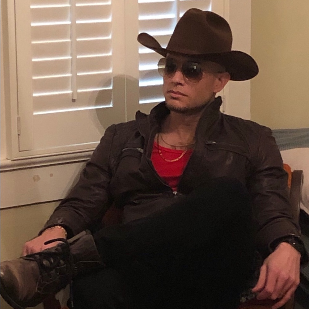 Meet your Posher, Dr.